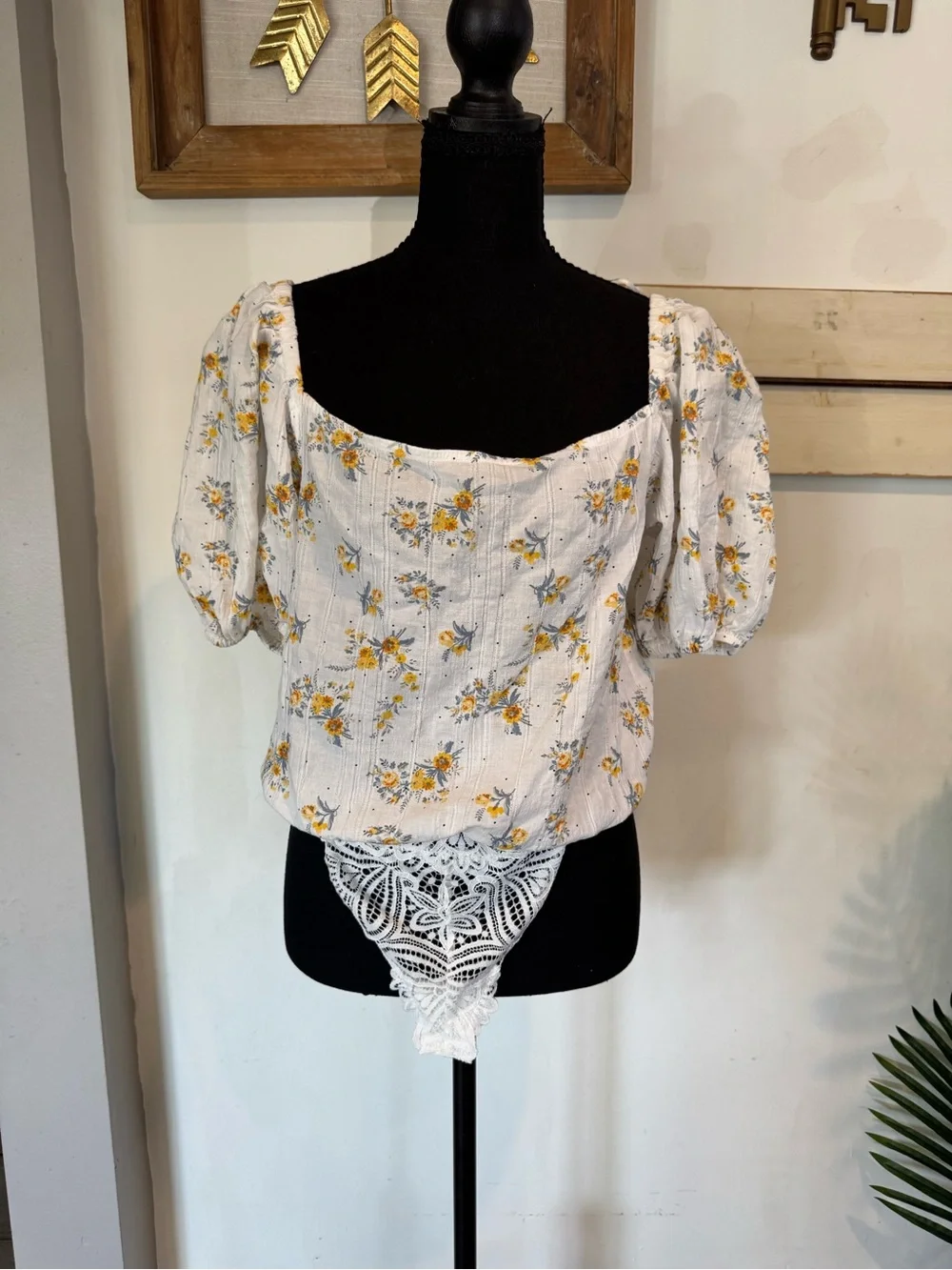 Free People White Off-Shoulder Floral Puff-Sleeve Top